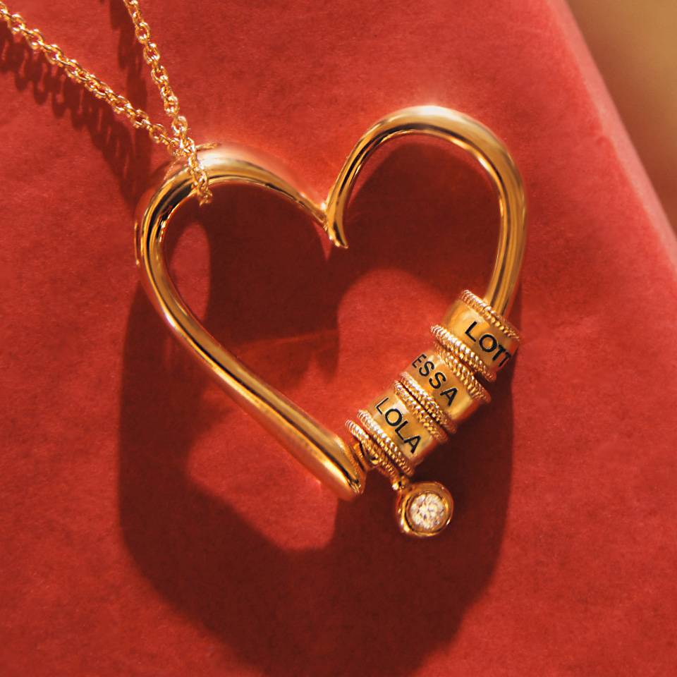 Charming Heart Necklace with Engraved Beads in 18ct Gold Plating