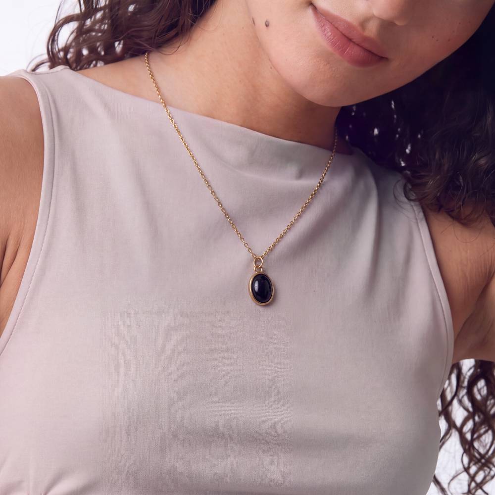 Black Cabochon Pendant Necklace in Gold Plating-4 product photo