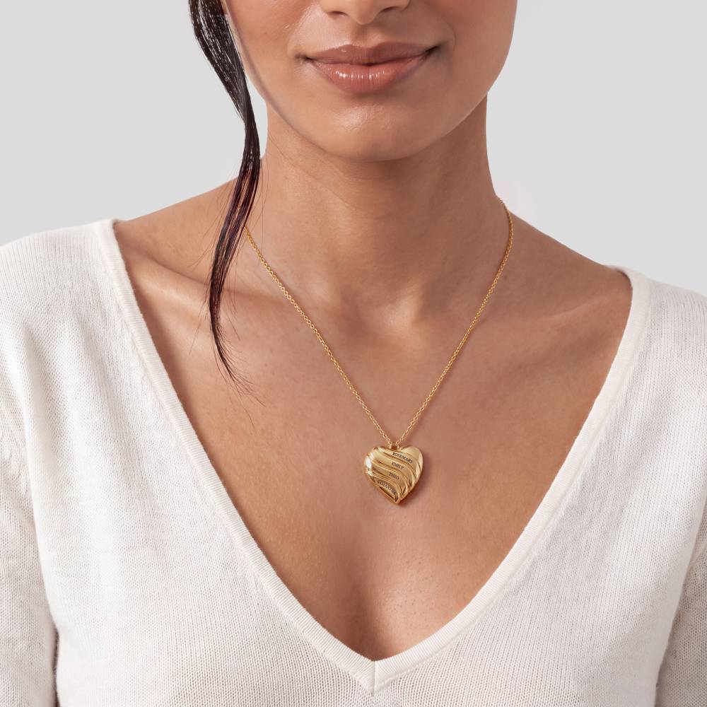 The Sweet Love Heart Necklace in Gold Plating-6 product photo
