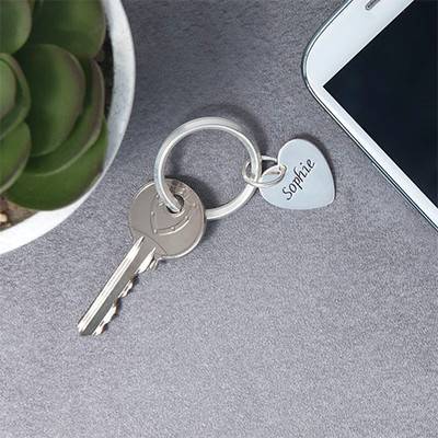 Engraved Keyring in Sterling Silver in Heart, Circle, Clover shape-4 product photo